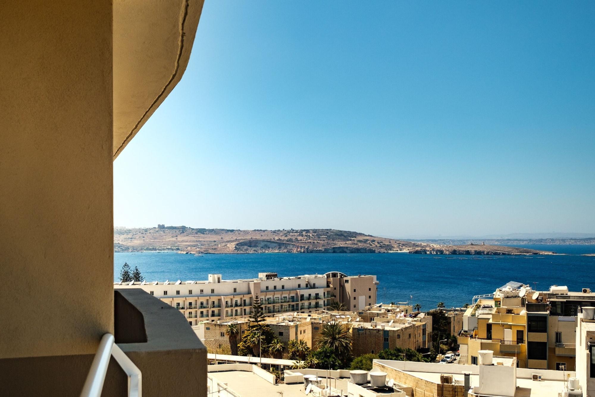 Mayflower Hotel Malta Сейнт Полс Бей Екстериор снимка